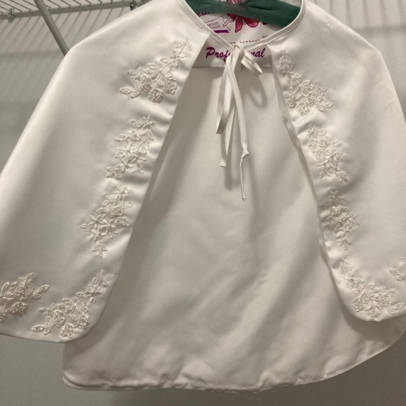Communion Dress Wrap - Picture 2 of 12